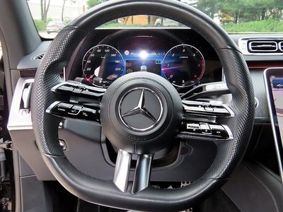 2022 Mercedes-BENZ S-CLASS photo 8