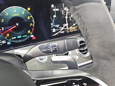 MERCEDES-BENZ E-CLASS - 9