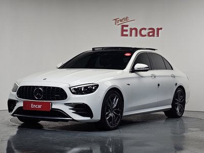 MERCEDES-BENZ E-CLASS - 1