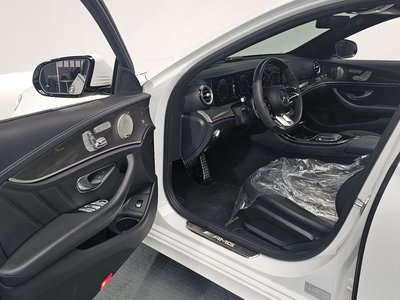 MERCEDES-BENZ E-CLASS - 10