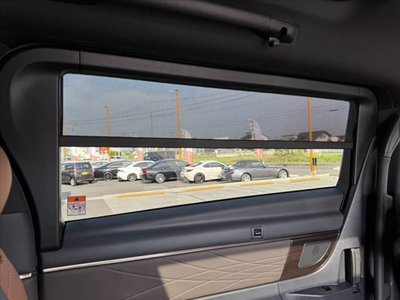 TOYOTA VELLFIRE - 6