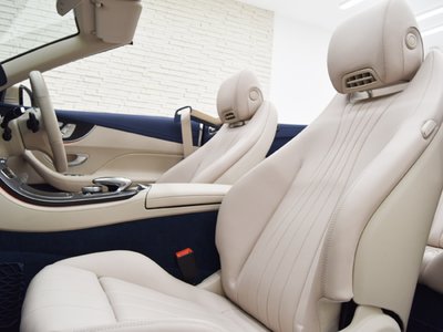 MERCEDES-BENZ E-CLASS - 7