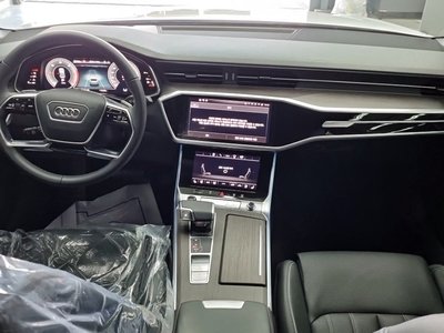 AUDI A6 - 6