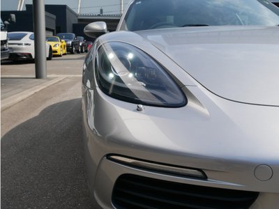 صورة 9 لـ 2019 Porsche 718