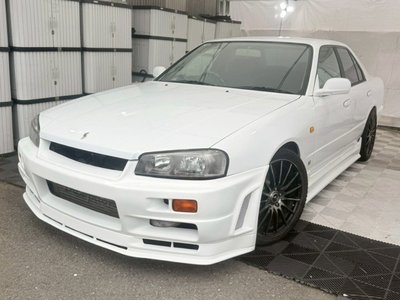 2000 Nissan SKYLINE photo 2