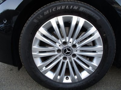 MERCEDES-BENZ C-CLASS - 10