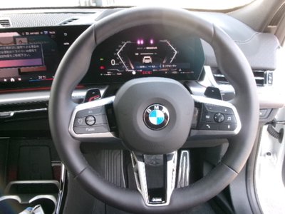 2025 BMW X2 — миниатюра 15