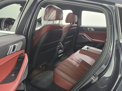 2021 BMW X6 缩略图 18
