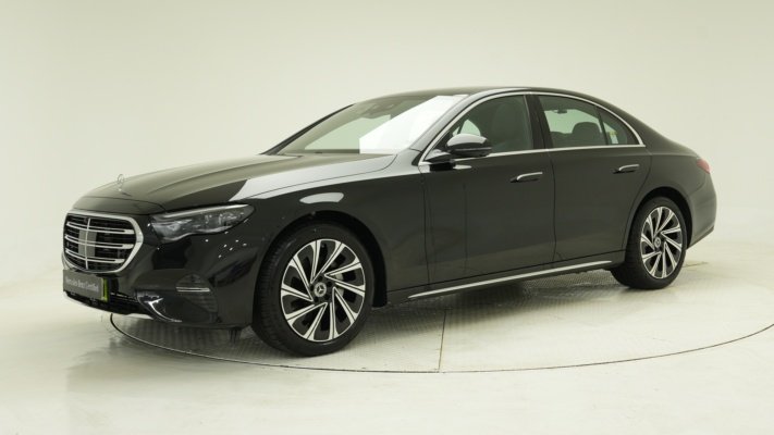 MERCEDES-BENZ E-CLASS - View 1