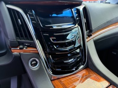 2014 Cadillac ESCALADE 缩略图 31