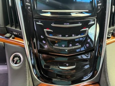 2014 Cadillac ESCALADE 缩略图 38