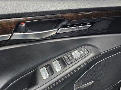 2019 Genesis G90 — миниатюра 16