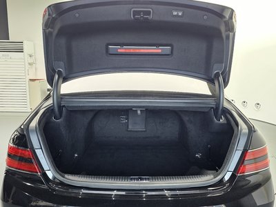 2019 Genesis G90 — миниатюра 20