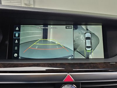 2019 Genesis G90 — миниатюра 15