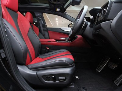 صورة 24 لـ 2023 Lexus NX