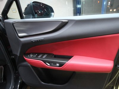 صورة 20 لـ 2023 Lexus NX
