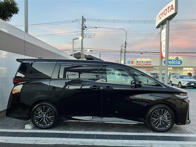 TOYOTA VELLFIRE - 7