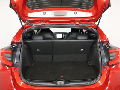 2025 Toyota GR YARIS 缩略图 24