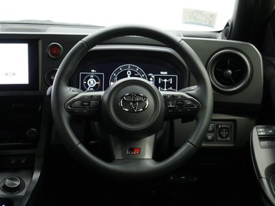 2025 Toyota GR YARIS 缩略图 16