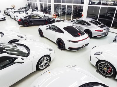 صورة مصغرة 69 لـ 2010 Porsche CAYMAN