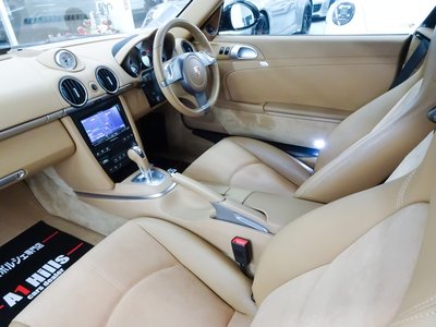 2010 Porsche CAYMAN photo 8