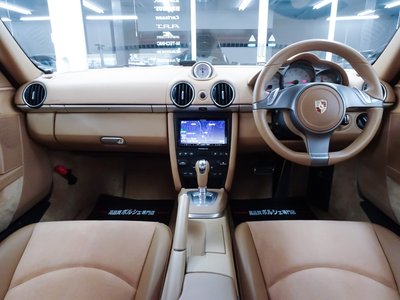 2010 Porsche CAYMAN photo 3