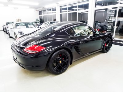 2010 Porsche CAYMAN photo 2