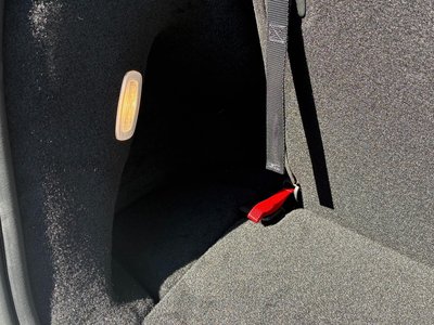 MERCEDES-BENZ EQB - 10