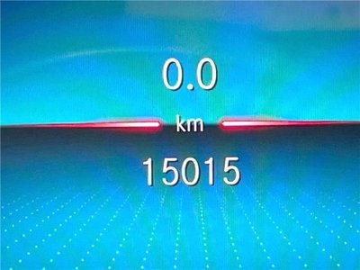 MERCEDES-BENZ GLB - 3