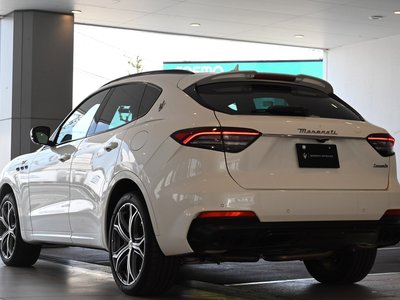 2022 Maserati LEVANTE — фото 7