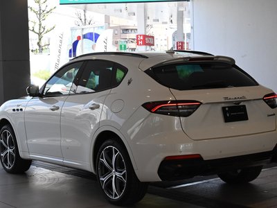 صورة مصغرة 14 لـ 2022 Maserati LEVANTE