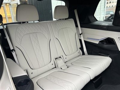 صورة مصغرة 26 لـ 2022 BMW X7