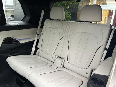 صورة مصغرة 27 لـ 2022 BMW X7