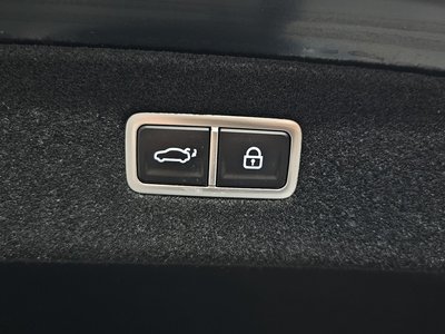 2023 Genesis G90 (RS4) — миниатюра 26