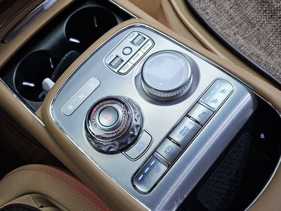 2023 Genesis G90 (RS4) — миниатюра 12