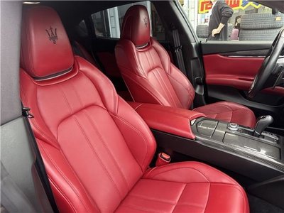 صورة مصغرة 38 لـ 2018 Maserati QUATTROPORTE
