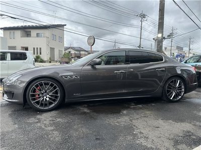 2018 Maserati QUATTROPORTE photo 9