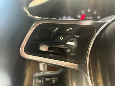 2021 Porsche MACAN — миниатюра 27