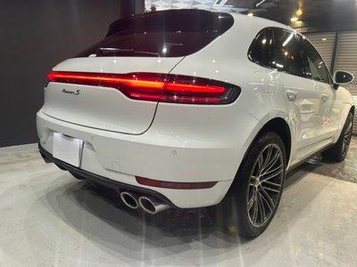 2021 Porsche MACAN — фото 4