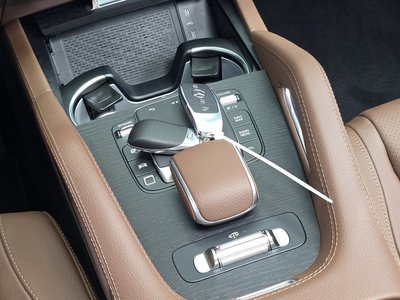 2025 Mercedes-BENZ GLE 缩略图 25
