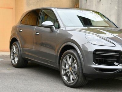 PORSCHE CAYENNE - 7