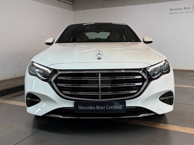 2025 Mercedes-BENZ E-CLASS 照片 2