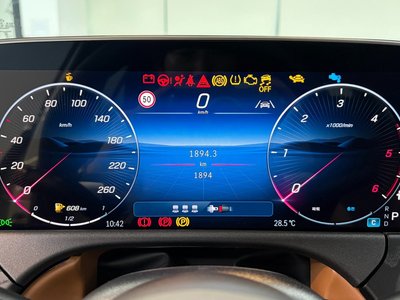 2025 Mercedes-BENZ E-CLASS 照片 8