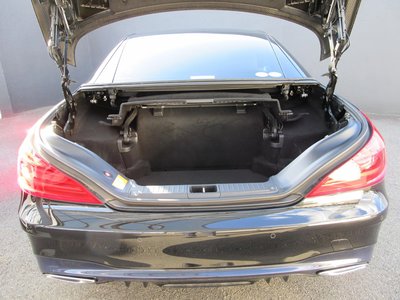 MERCEDES-BENZ SL - 8