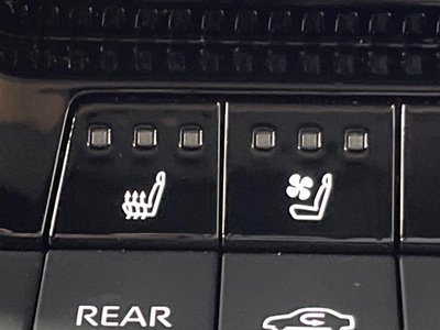 2024 Toyota LAND CRUISER 250 thumbnail 33