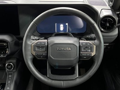 2024 Toyota LAND CRUISER 250 thumbnail 28