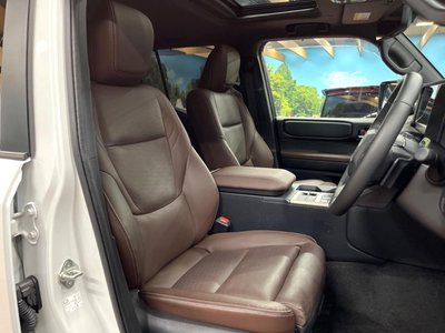 2024 Toyota LAND CRUISER 250 — фото 8