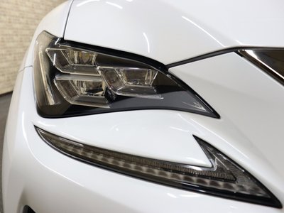 2016 Lexus RC F 缩略图 18