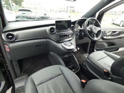 صورة 6 لـ 2021 Mercedes-BENZ V-CLASS