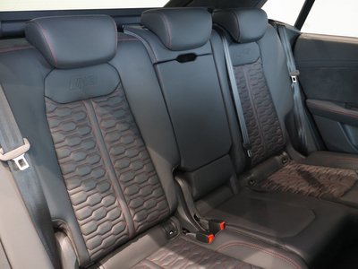 2021 AUDI RS Q8 — миниатюра 18